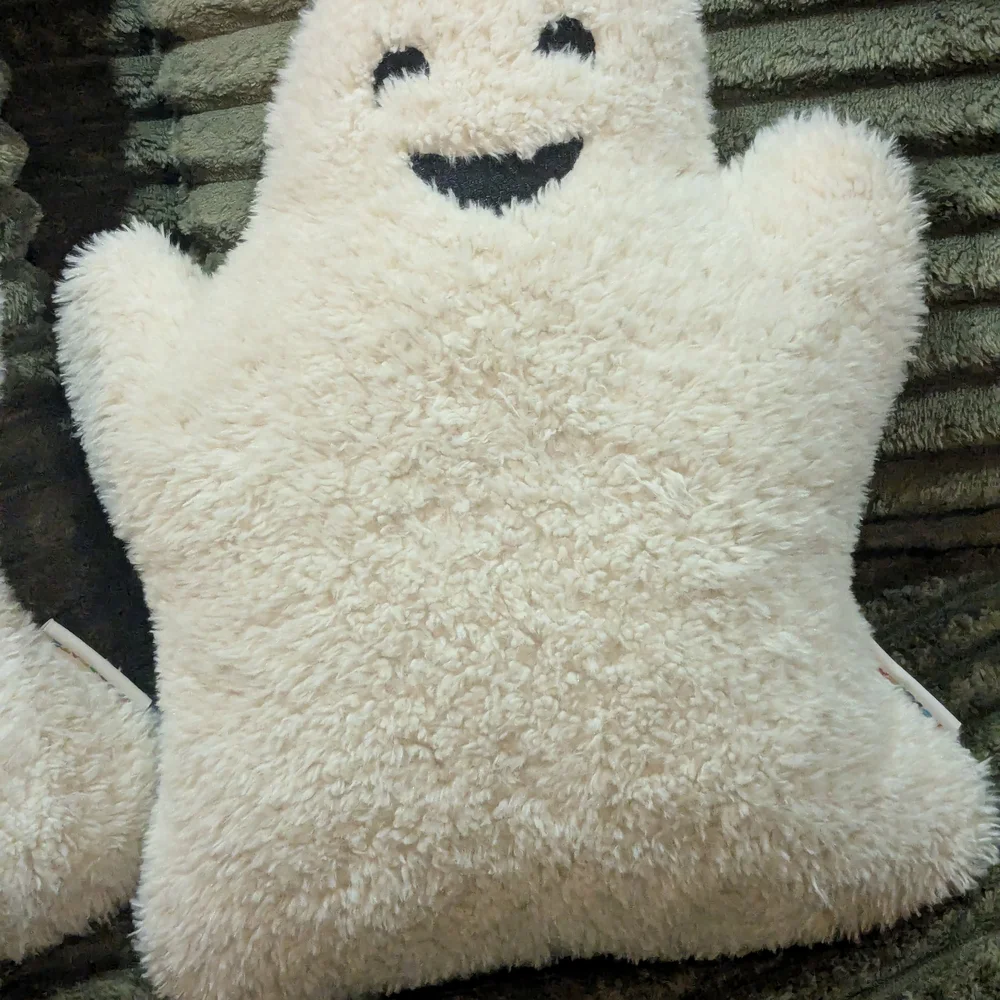 Cute Ghost Plush Pillow Set